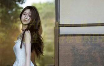 微密圈 – 从照片中笑出声！徐珺大哥‘部落流苏’作品全集，轻松看尽日常.txt