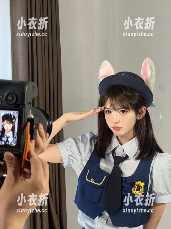 推女神 - 必看！吕梦玉少女最新写真合集，令人沉醉的视觉盛宴！.txt