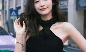果团网 – 周琰琳LIN的户外写真集：每一张原图都在讲述她爱的故事.txt