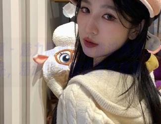 果团网 – 魅力展现！莫雅淇携双人写真作品，精选四季图库等你欣赏.txt
