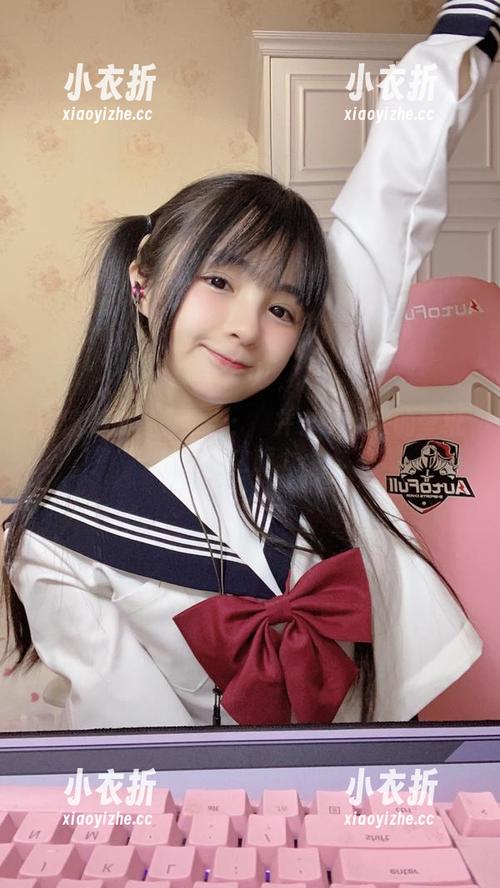 高清猫娘写真集合：桜井宁宁带来的壁纸梦幻之旅.txt