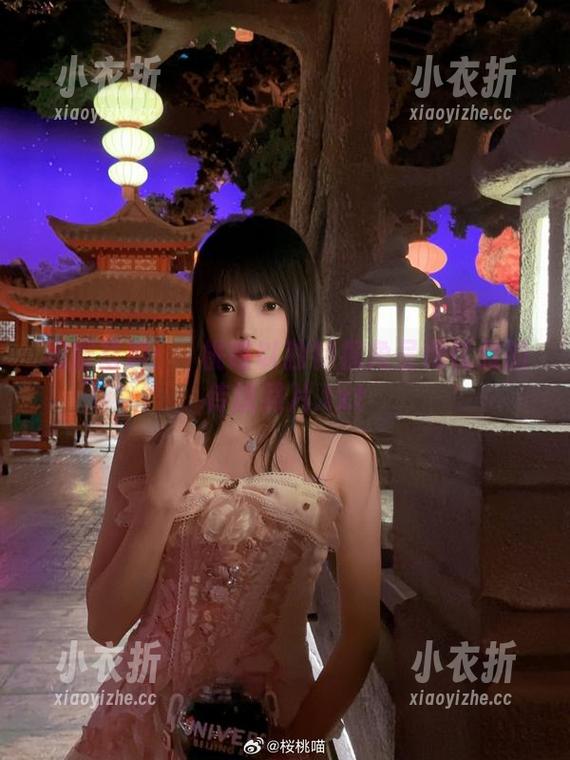 和服写真：桜桃喵以独特视角呈现优雅的传统照片.txt