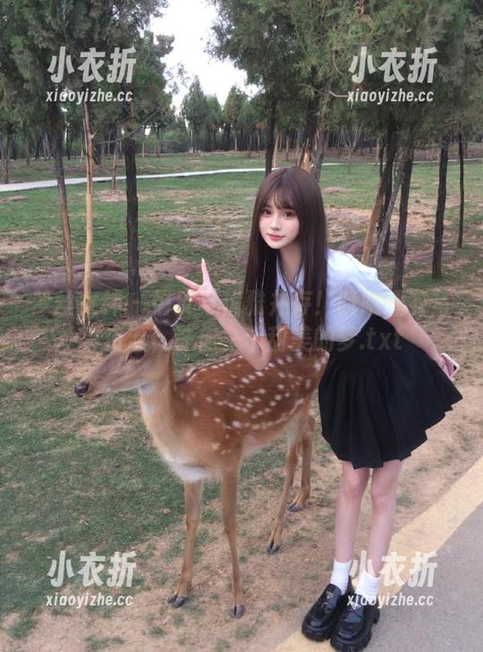 梦丝女神 - 俏皮与优雅并存！晓晓睡衣写真资源，许你一个甜美的梦.txt