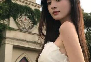 梦丝女神 – 璇璇9分颜值作品在线，走过路过不要错过的视觉盛宴！.txt