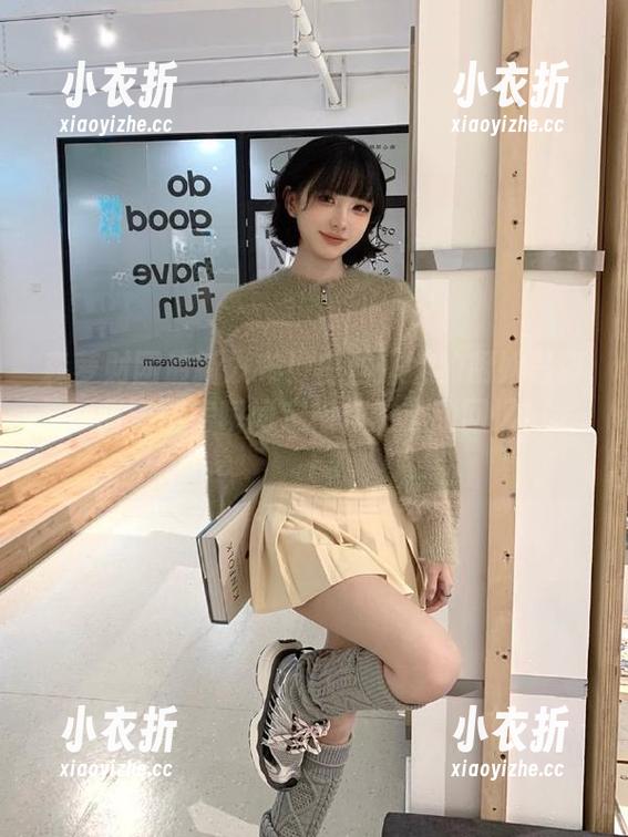 森萝财团 森萝财团最新发布!白丝嫩嫩的厨娘写真集,甜蜜厨房瞬间定格你的心动回忆!.txt