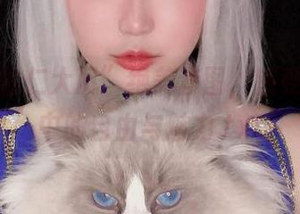 “椒妮佐仁大凤”绝美套图，感受她作品中的自由与魅力.txt
