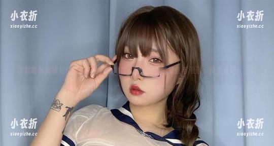 次屁啦私房裸足合集，带你领略她在淋浴间的那份惬意与浪漫，快来看吧！.txt