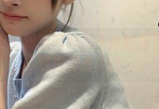 高清图包：跟随河豚抚子体验居家少女的慵懒时光.txt