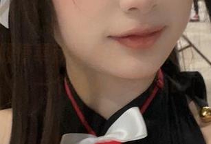 浅安安倾情奉献可爱写真集下载，捕捉每一个动人瞬间.txt