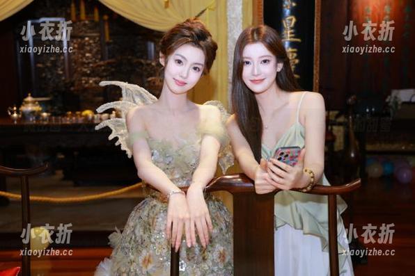 微密圈 - 火龙果羊的户外写真合集：图包里藏着她与自然的甜蜜互动！.txt