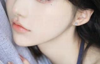 爱蜜社 – 迷离视界：Evon陈赞之无圣光女仆写真套图欣赏，尽显青春气息.txt