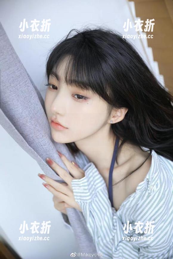 爱蜜社-Evon陈赞之 爱蜜社 - 迷离视界:Evon陈赞之无圣光女仆写真套图欣赏,尽显青春气息.txt