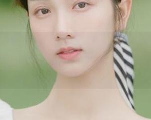 爱蜜社 – nova李雅黑白写真图包：不容错过的艺术资源，让你领略别样风情.txt