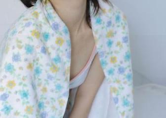 瑞丝馆 – Eileen爱琳全套套装写真图片，完美展现她的个性与风采.txt