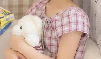 深巷女仆白莉爱吃巧克力与原理猪的搞笑生活，最新图集让你忍不住想分享！.txt