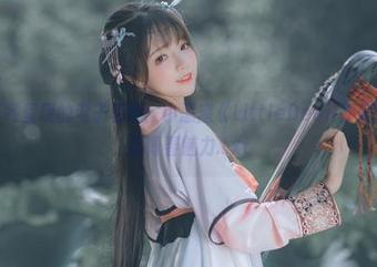 神乐坂真冬呈现的电子相册：小恶魔《LittleDevil》美图合集尽显青春魅力.txt