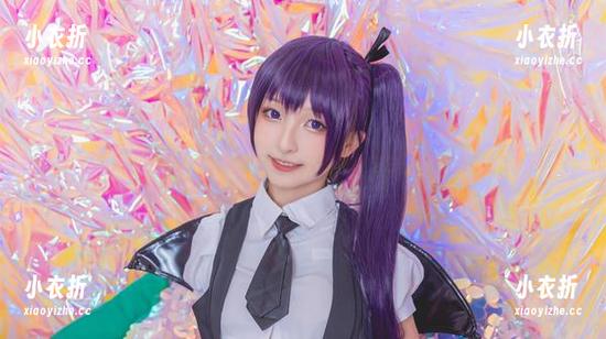 神乐坂真冬婚纱系列高清图集：探索雪花般洁白的婚纱独特之美.txt