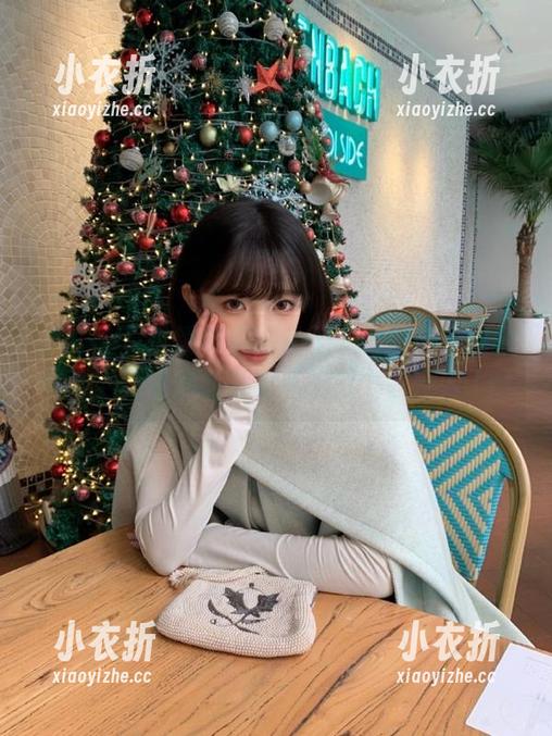秀人网 - 引领潮流的laura阿姣最新内衣写真，展现她独特的风格和个性魅力.txt