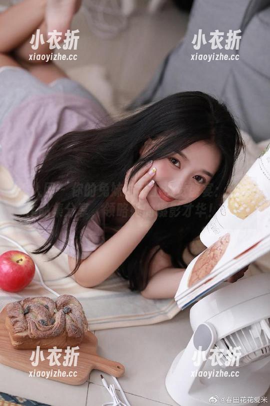 秀人网 - 你的兔妹妹献上视觉盛宴：秘书作品集分享，领略她的摄影才华！.txt