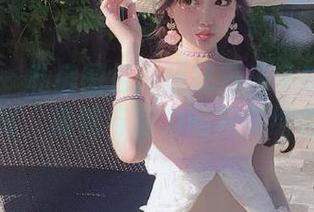 秀人网 – 私房图包：探秘养乐多DoDo的双马尾，清纯与活力的完美结合.txt
