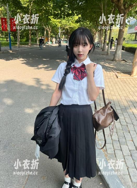 秀人网 - 万圣节的惊悚与美丽，区静瑶写真集现已开放下载，快来体验吧！.txt