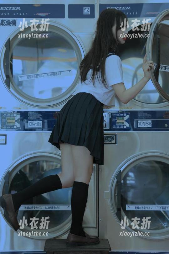 秀人网 - 让人心动的瞬间，史雨姐姐女友写真原图更新来临！.txt