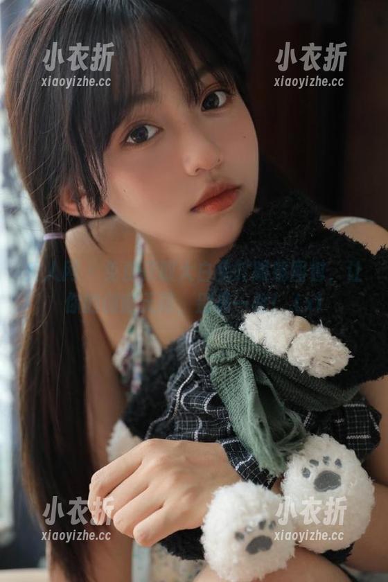 秀人网-大白兔吖 秀人网 - 免费获取大白兔吖眼镜图包,让你的创意无限,别具一格!.txt