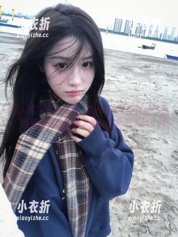 秀人网 - 在线欣赏媃柔rourou的白丝作品，感受她独特的艺术视角与情感表达.txt