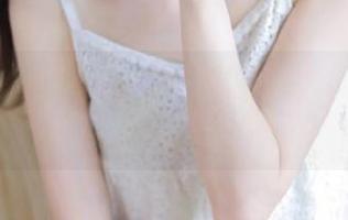 秀人网 – 高清夏日瞬间：小纯子写真照片带你领略清新飒爽氛围.txt
