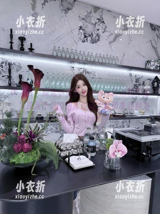 秀人网 - 探索小蛮妖yummy的泳装作品，发现属于你的图库珍藏，尽情享受魅力瞬间！.txt