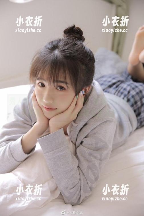 秀人网 - 在无圣光摄影中，李丽莎的棉袜完美展现了慵懒与迷人的生活态度.txt