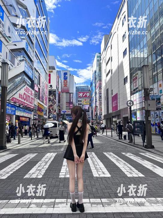 秀人网 - 空姐玄子的私藏美图作品，搭乘梦幻航班的视觉盛宴！.txt