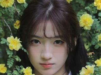 秀人网 – 在天台上舞动的王乔恩Abby：高清图库带你走入她的摄影世界！.txt