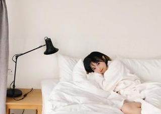 秀人网 – 王雅姗是我网袜最新作品图片公开：无与伦比的视觉盛宴.txt