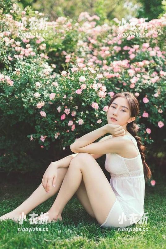 秀人网 - 高清画质下的王馨瑶yanni：可爱风格写真照片让你重温青春的甜蜜回忆.txt