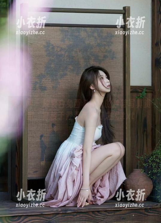 秀人网 - 探索白兔西希学姐的独特写真资源，穿梭于青春与梦幻之间.txt
