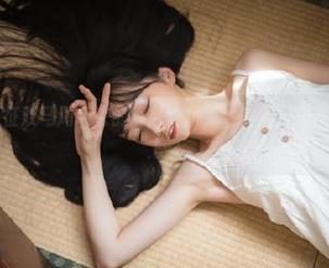秀人网 – 葛征双马尾带来的清新之风，绝美无圣光图包全新上线.txt