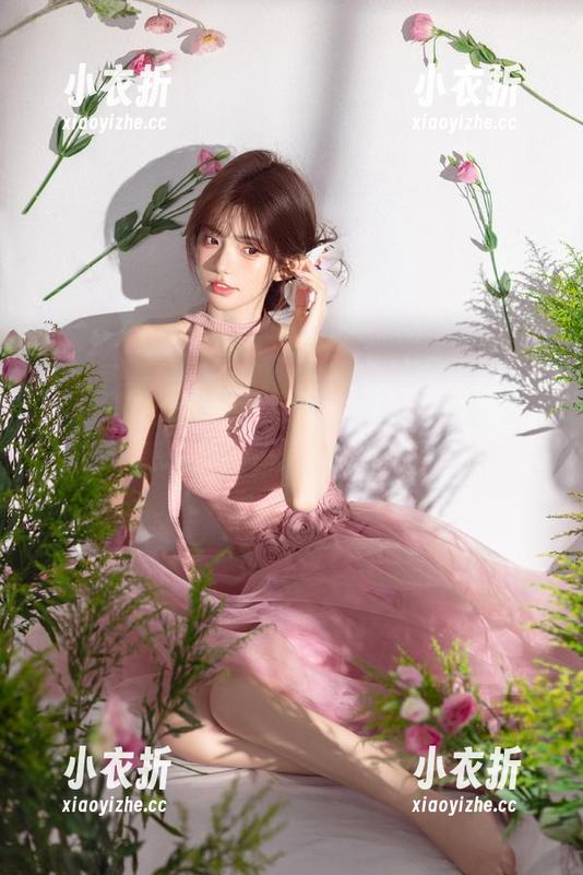秀人网 - 在阳光下绽放，软糖爱喝奶的夏天诱惑，免费高清图片下载！.txt