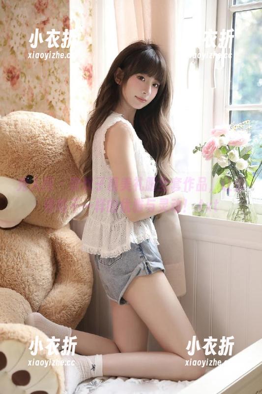 秀人网 - 软软子精美礼服全套作品，让你领略不一样的优雅与灵动！.txt