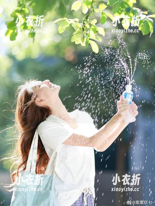 秀人网 - 金妍兮Saki携手旗袍，带你观看她的写真作品，欣赏每一张动人图片.txt