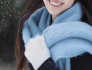 稚乖画册 – 诱惑与旋律：赤西夜夜吉他少女的魅力写真合集，尽显青春风采.txt