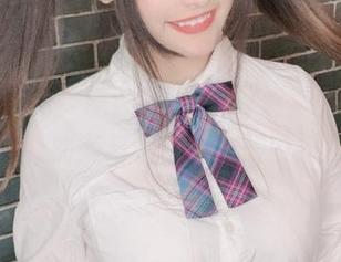 一起来欣赏！糖果果Candy裤里丝写真套图合集，甜美与俏皮的完美碰撞！.txt