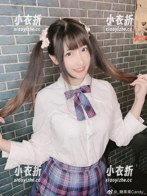 一起来欣赏！糖果果Candy裤里丝写真套图合集，甜美与俏皮的完美碰撞！.txt