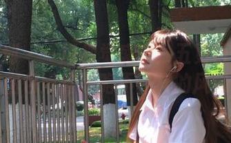 紧急企划 – 一场视觉盛宴！五更百鬼黑白美图图包带你领略不一样的风尚.txt