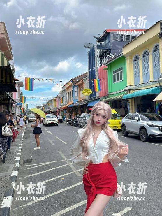 紧急企划 - 奶昔甜心写真合集，展现独特风格与温馨瞬间的结合.txt