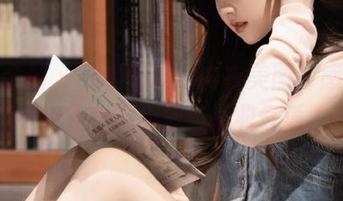 紧急企划 – 观看奶糖的内衣美图，感受套图中流露出的甜蜜与优雅气质.txt