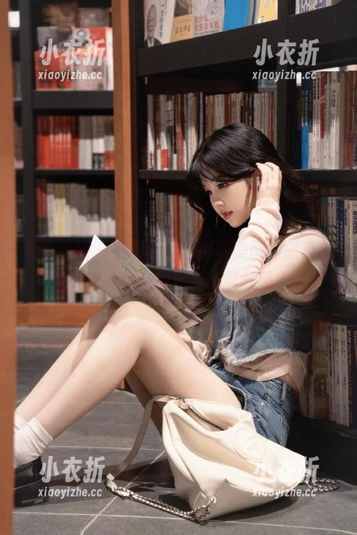 紧急企划 - 观看奶糖的内衣美图，感受套图中流露出的甜蜜与优雅气质.txt
