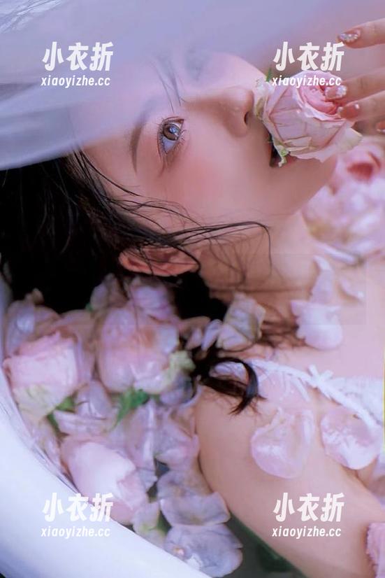 紧急企划 - 小恩的妹妹：让图包资源带你进入一个前所未有的梦幻世界.txt