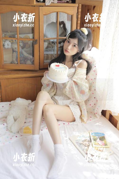 紧急企划 - 感受小枫婚纱的纯净与优雅：动人写真图包展示爱情的美好.txt