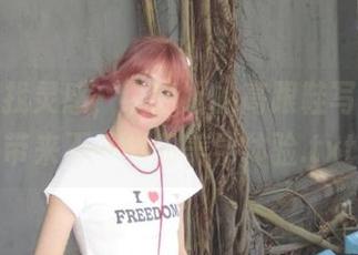 在线寻找灵感，绞肉姬的高跟鞋写真给你带来不一样的美学体验.txt